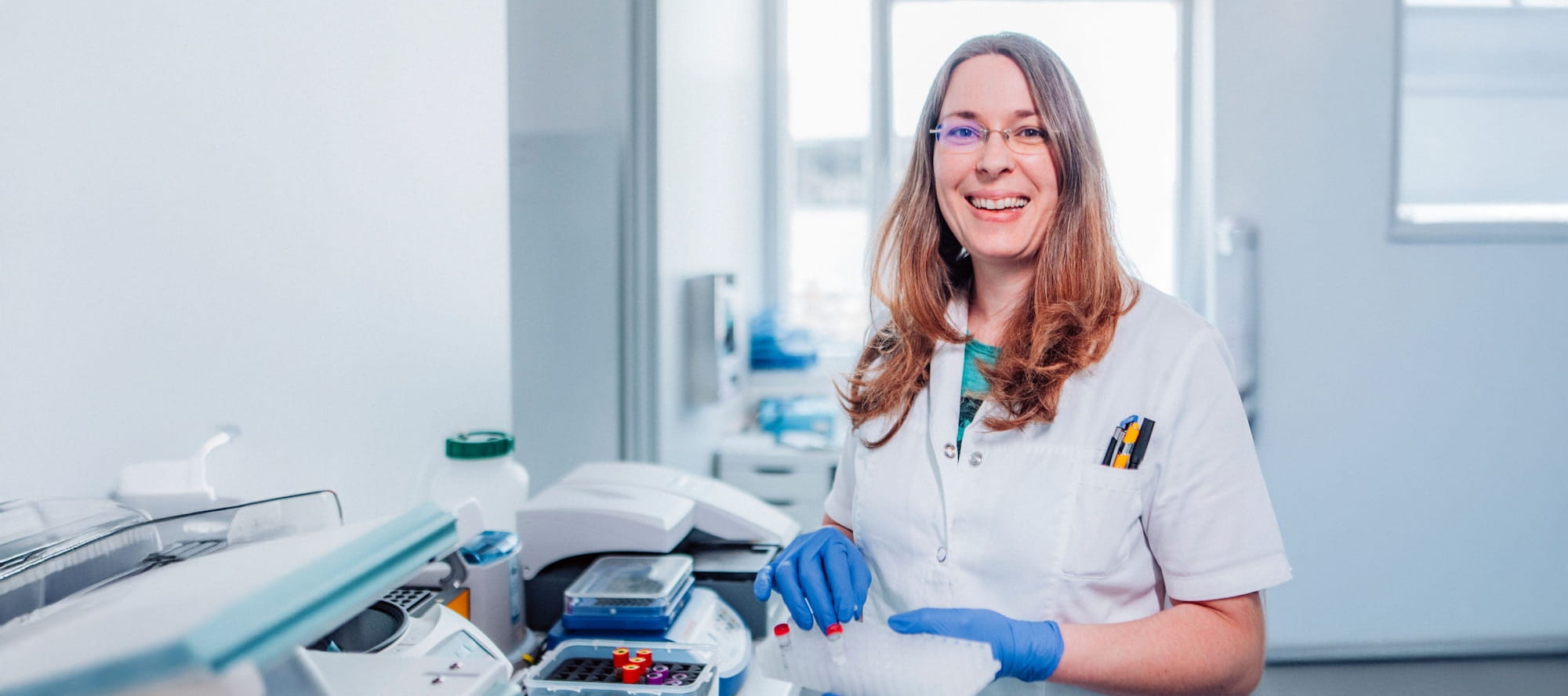 Laborleitung von Permedio genetisch Analysen.